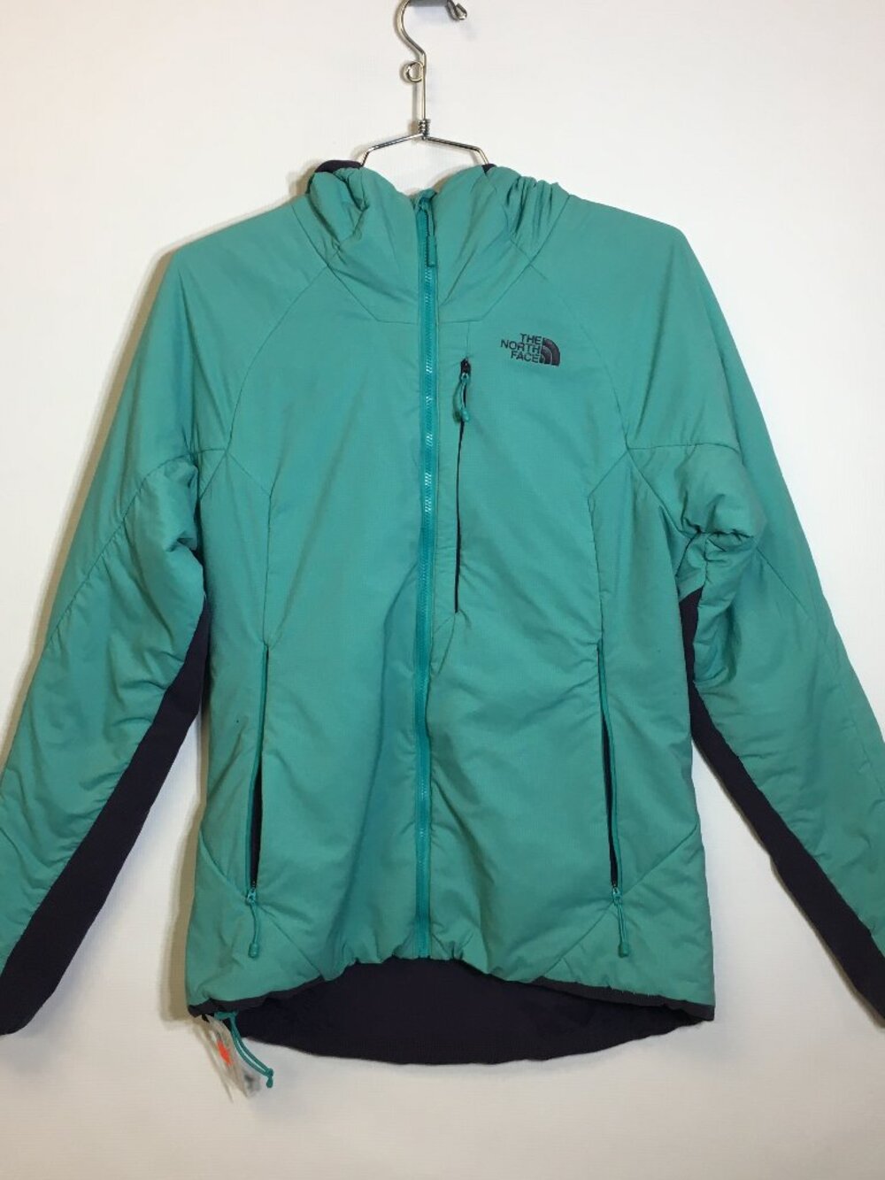 The North Face Women's Lightweight Jacket - Small - Pre-Owned - 6UX9WR